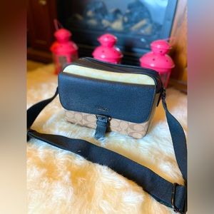 Coach Crossbody bag